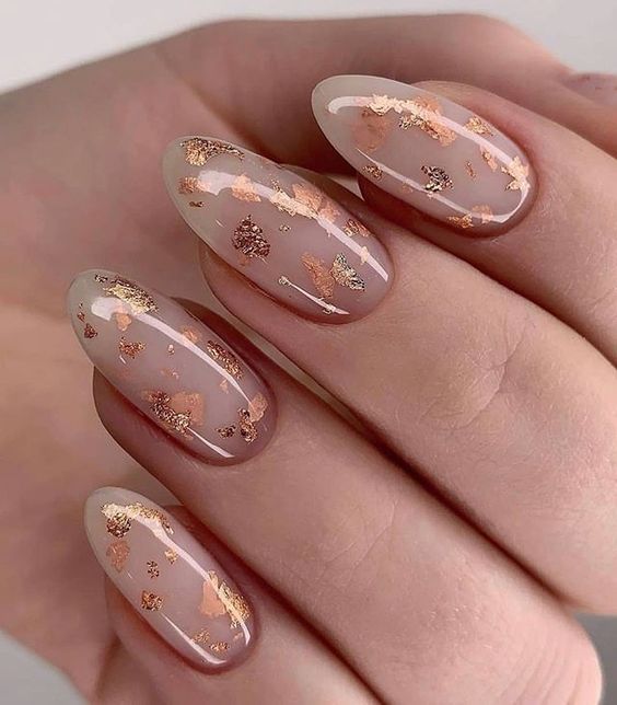 copper-flakes-nail-art