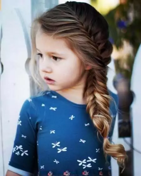 braided-hairstyle-first-holy-communion