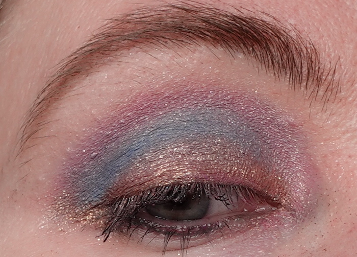 blue-pink-eyeshadow-look