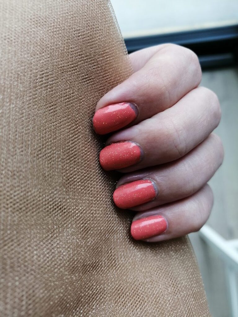 bright-orange-nails-holographic-glitter