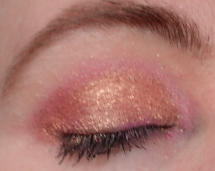 eyeshadow-pink-and-rose-gold