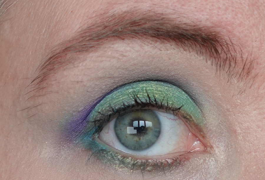 green-and-purple-eye-look