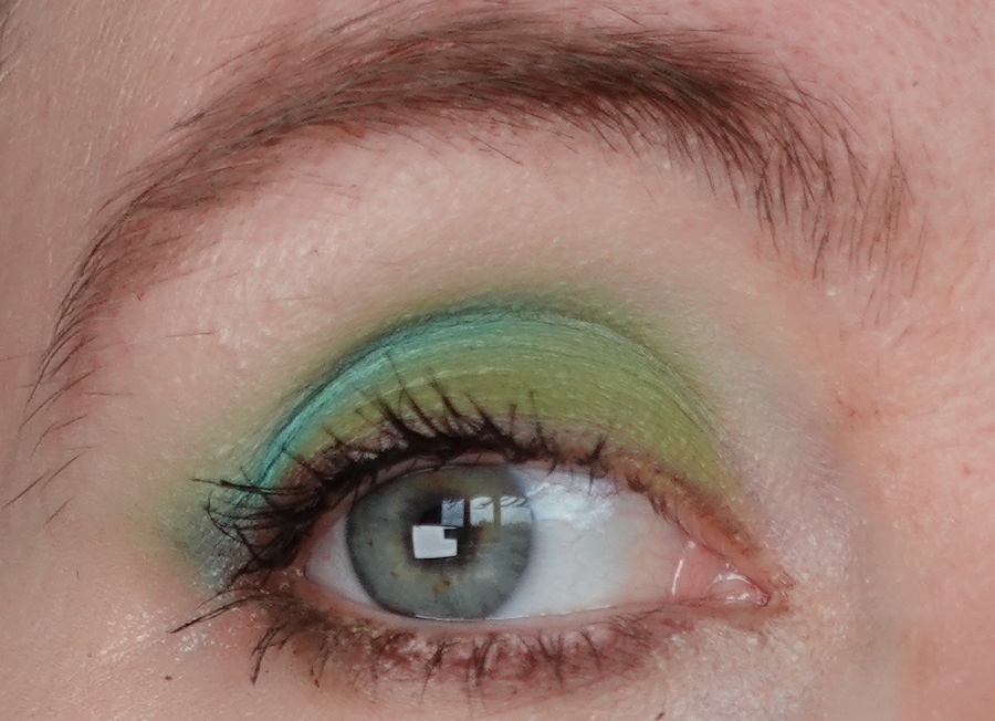 green-matte-eyeshadow-looks