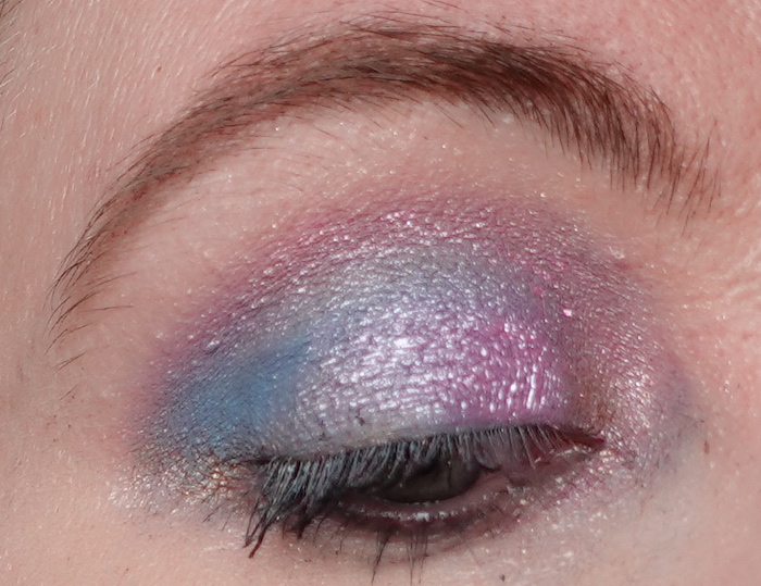 pink-and-blue-eyeshadow-look-2