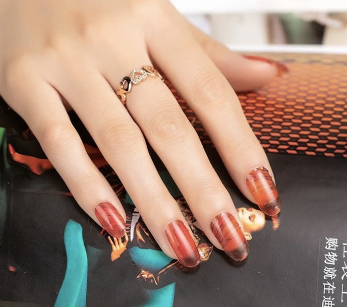 smokey-burnt-orange-nails