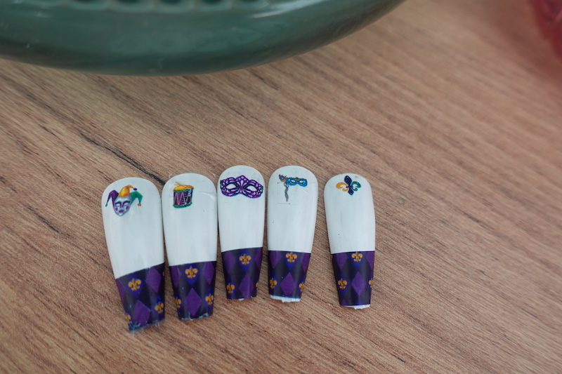 mardi gras nail art colored tips
